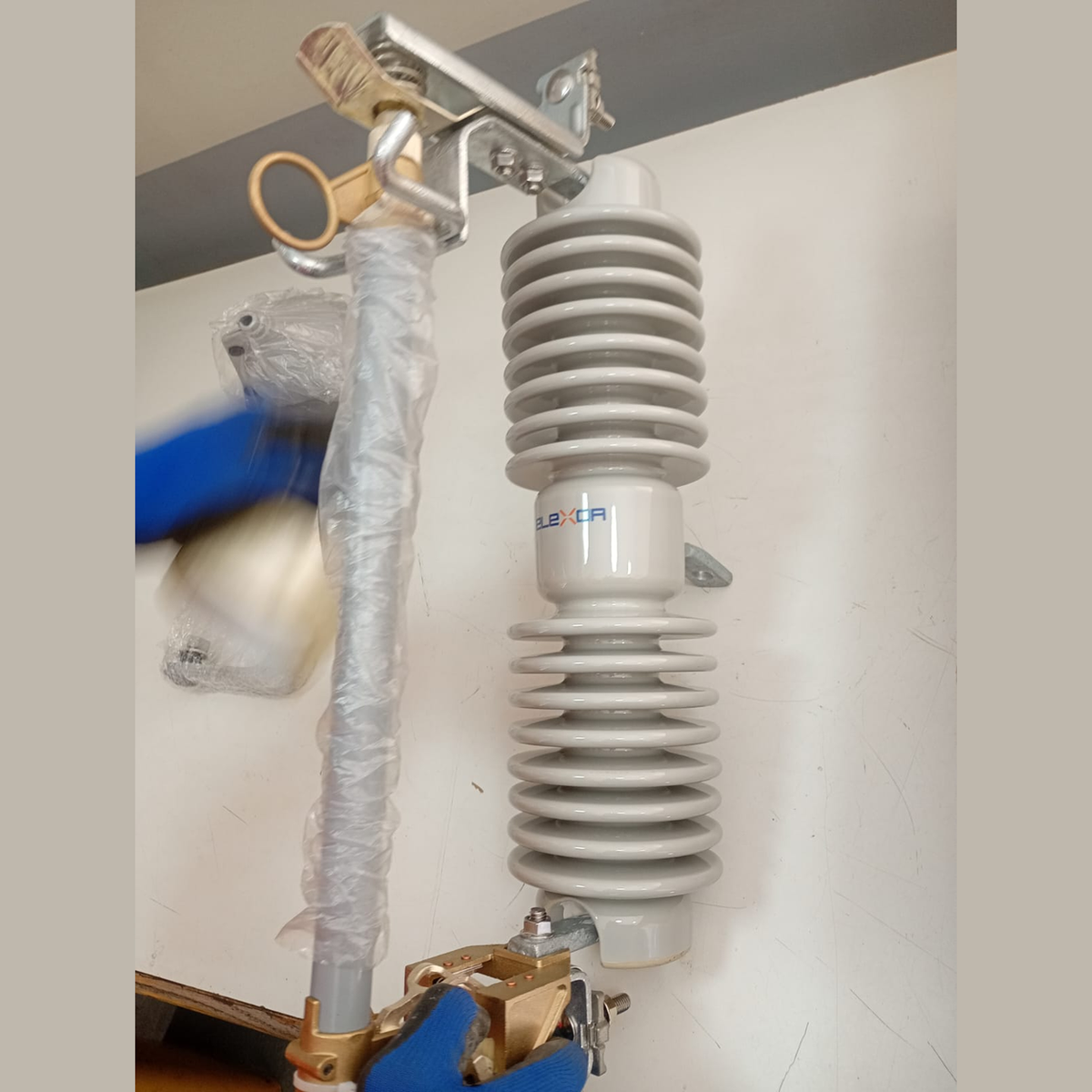 Desconectador Fusible 100A 33kV 660mm ELEXOR
